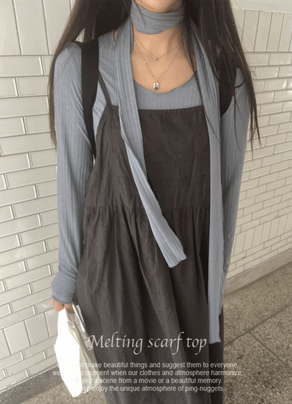 𝒊𝒏𝒆𝒂︎♥𝒎 / Melting scarf top (dust blue)Same-day delivery ♥︎