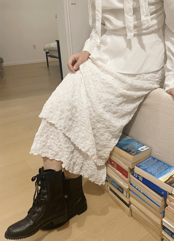 Standing Layer Skirt (2 colors)