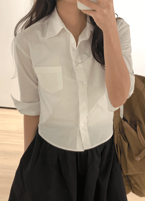 Ditto crop shirt (2 colors)